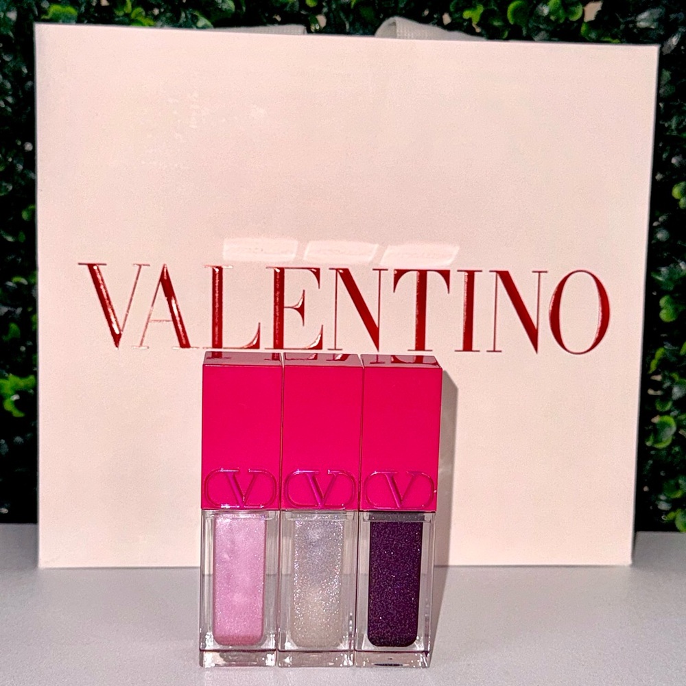 Valentino Puffer Complex Lip Plumper Gloss Trio (New) & shopping bag